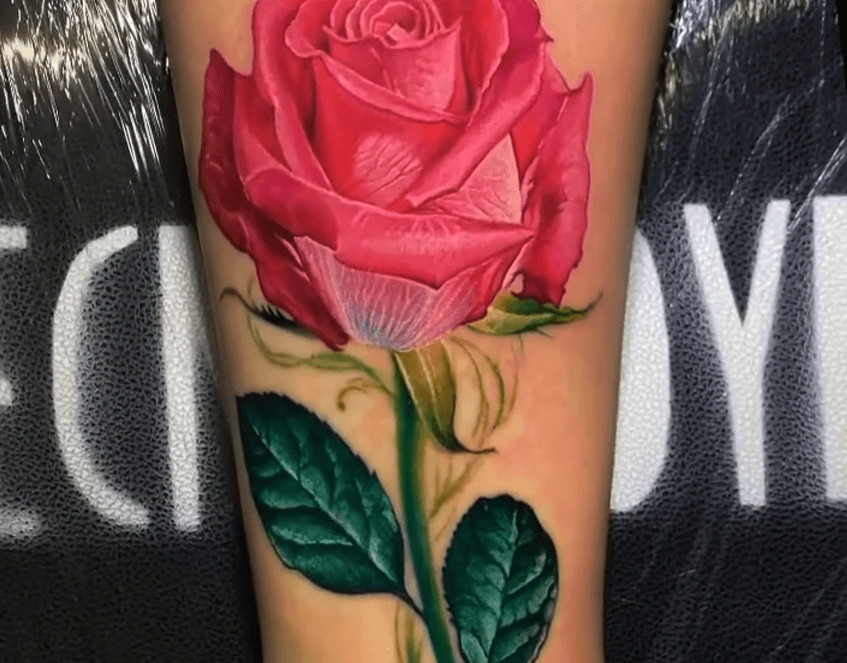The Impact of Rose Tattoos on Self-Expression