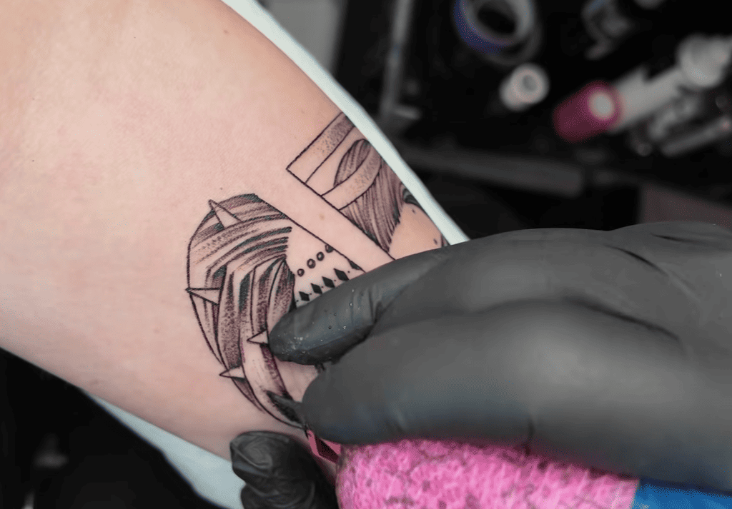 Personalizing Your Family Tree Tattoo for a Lasting Impact